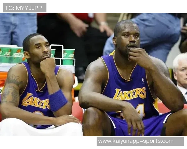 韦德揭秘奥尼尔当年欲抢先科比夺冠背后的故事与湖人会议内幕